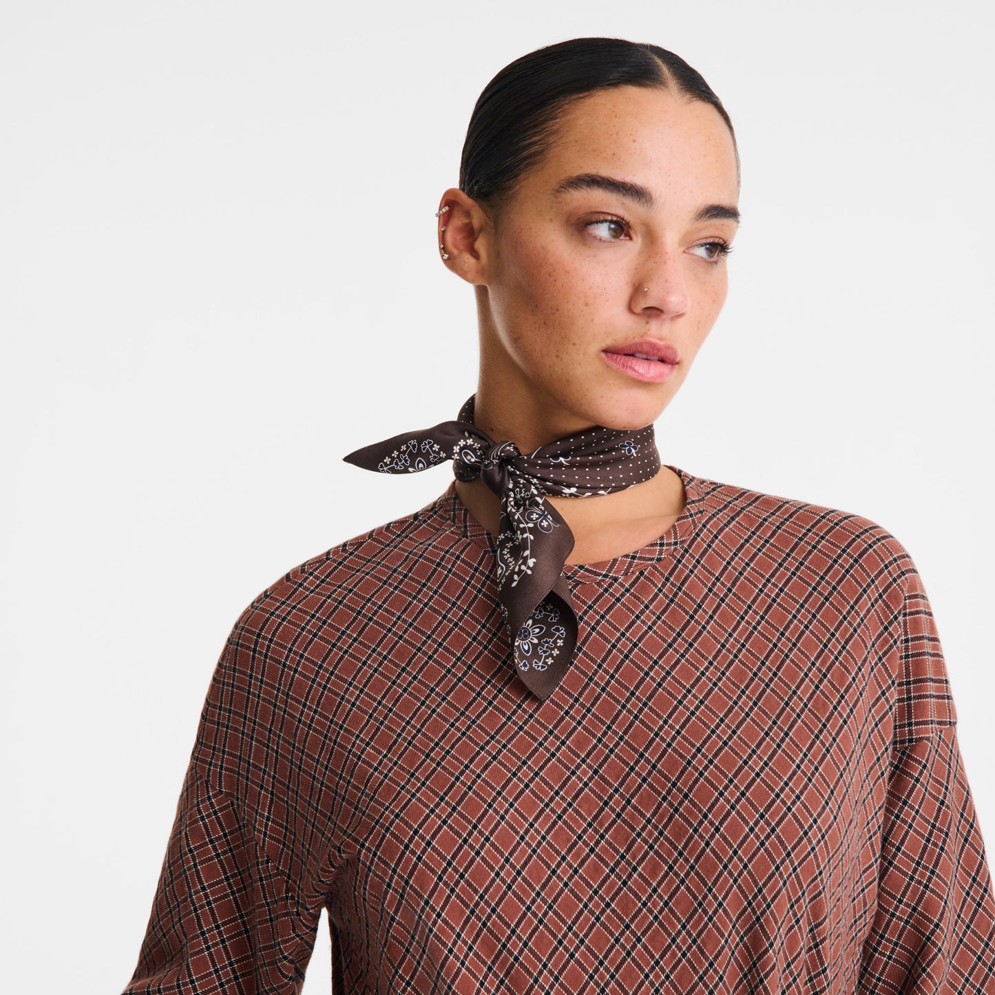 LONGCHAMP-French Bandana Silk scarf 50-Mocha-50657GSO002-2