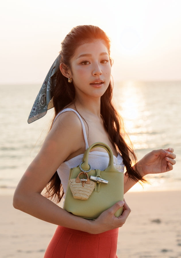 The Pliage Longchamp: a sunny escape in Phuket