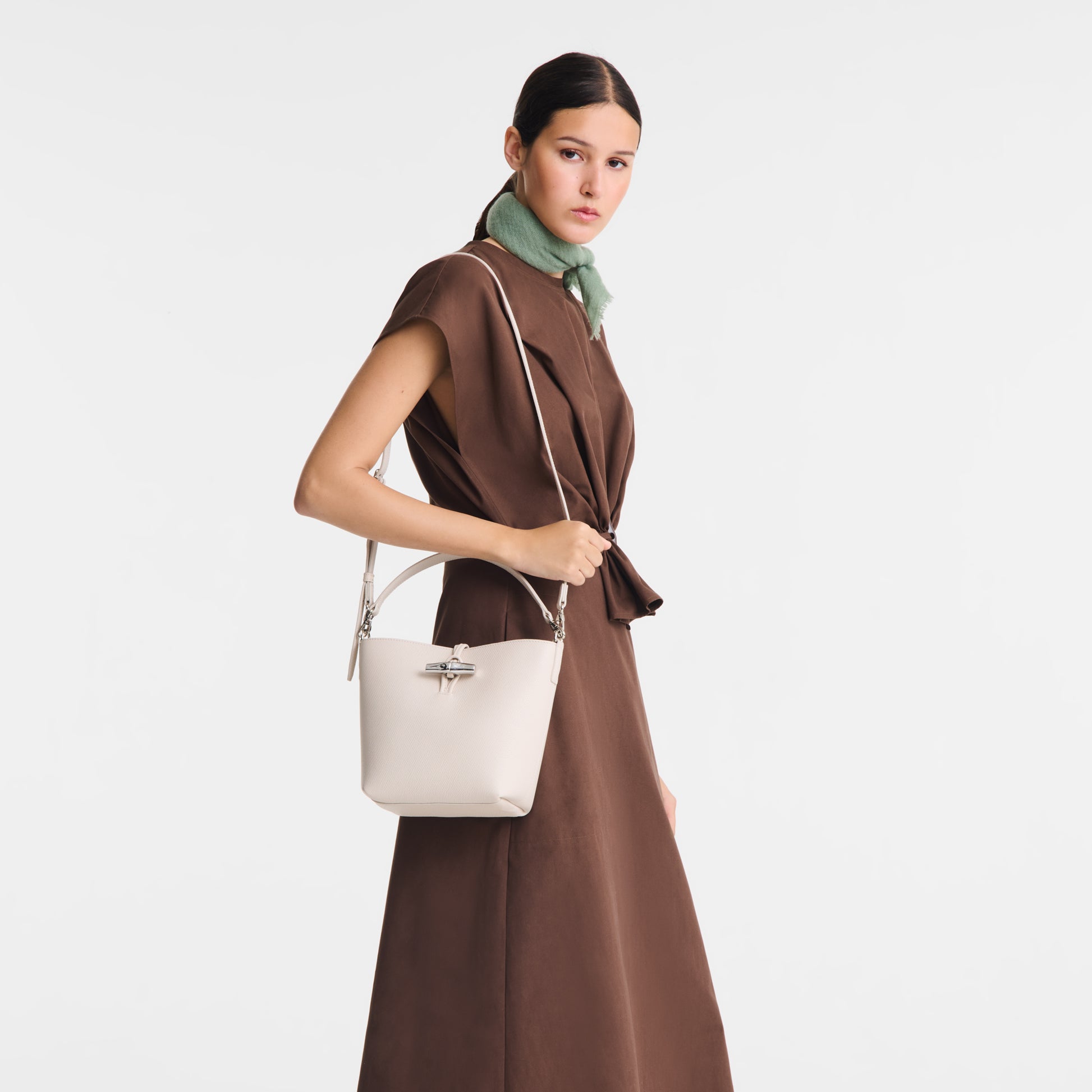 Le Roseau Bucket bag