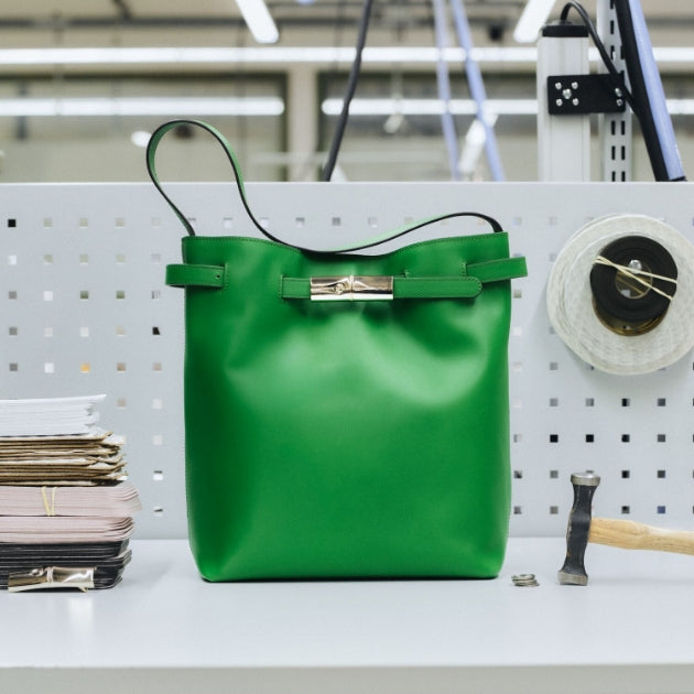 Le Smart collection campaign image