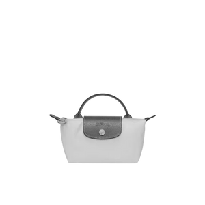 POUCHES