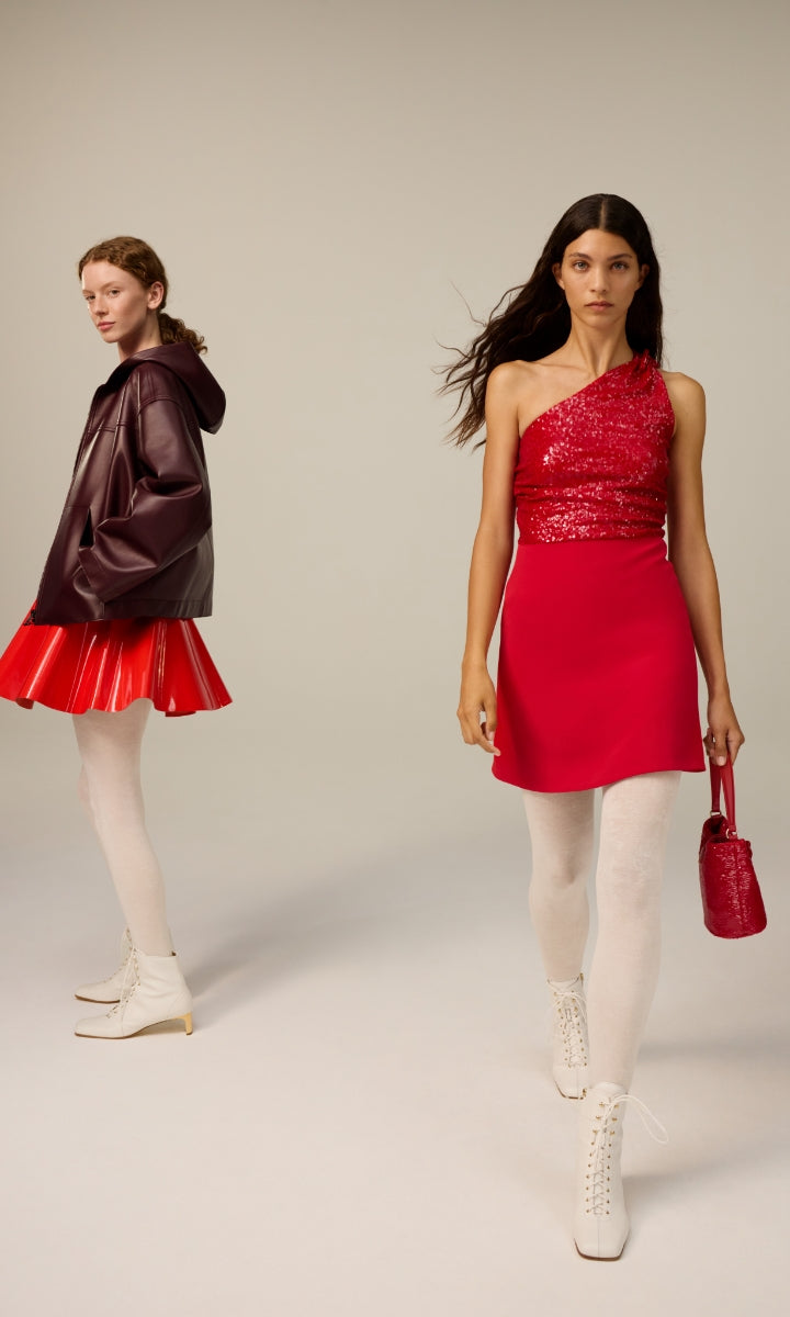 Cocooning on Ice: Celebration in Motion
