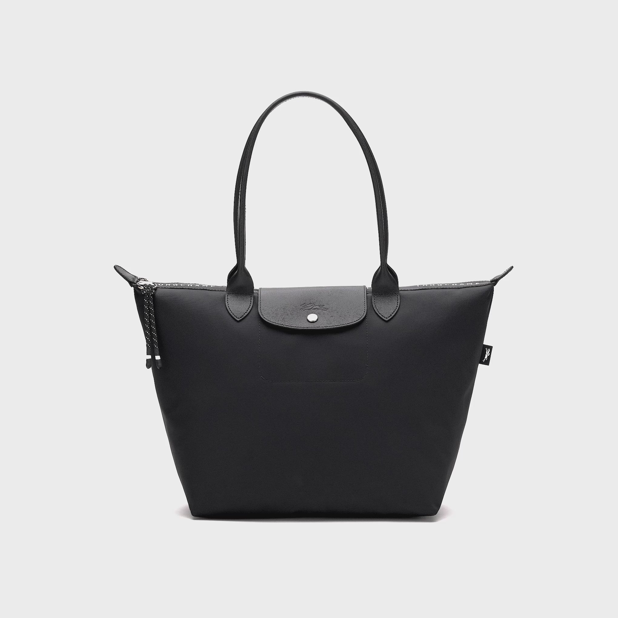 4ddefab636a745cda56de0a3e4445e